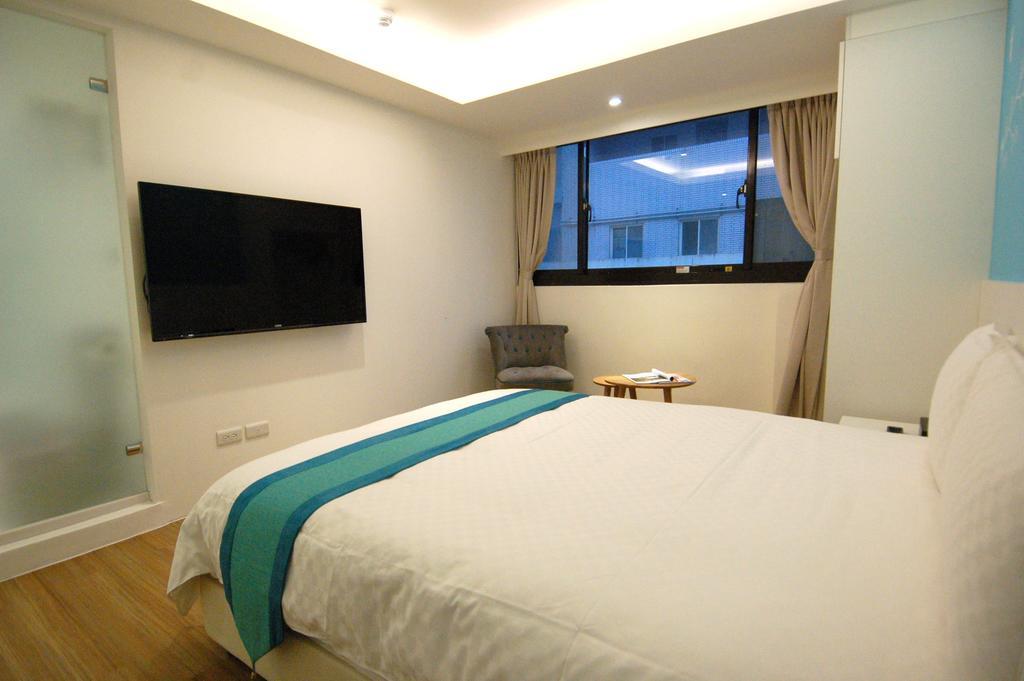 Season 5 Inn Luodong Zimmer foto